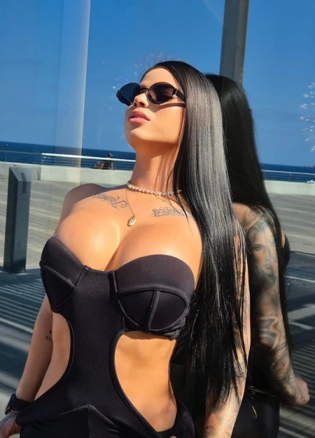 Rebecca, Escort en Barcelona 689179336