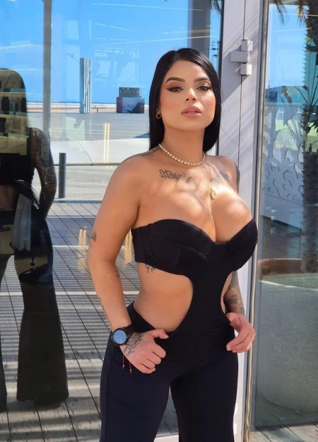 Rebecca, Escort en Barcelona 689179336