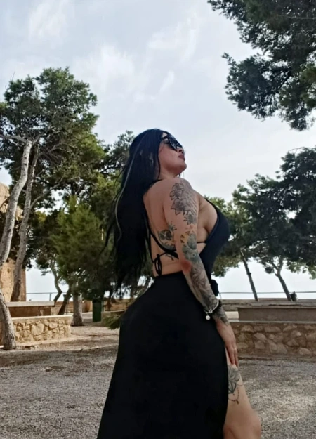 Book actualizado de Ámbar, entre las damas de compañía grandes-mamas de lujo