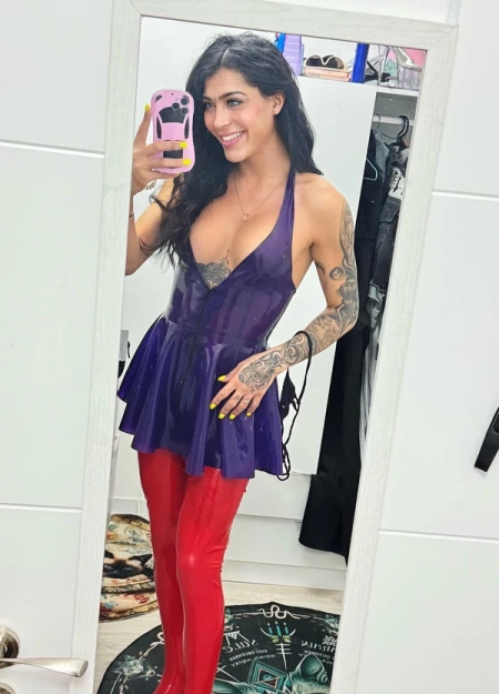 Blancanieves, Travesti en Valencia 602630163