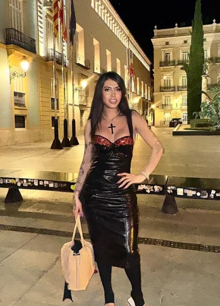 Blancanieves, Travesti en Valencia 602630163