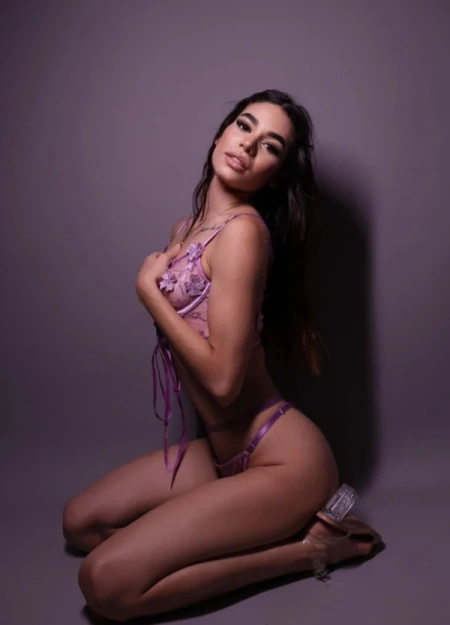 Dahiana, Escort en Alicante 670213809