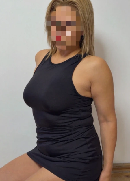 Angela madurita está en el catálogo de escorts independientes en Málaga