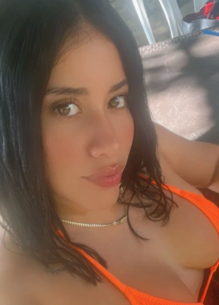 Lorena, una de las mejores opciones de chicas de compañía para hoy