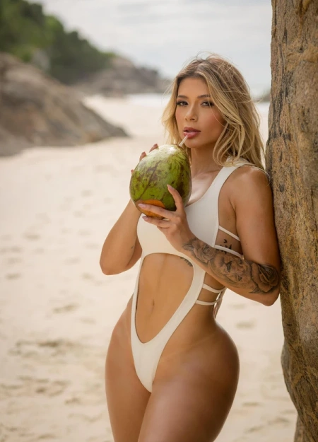 Descubre a Anne, una de las acompañantes grandes-mamas mejor valoradas