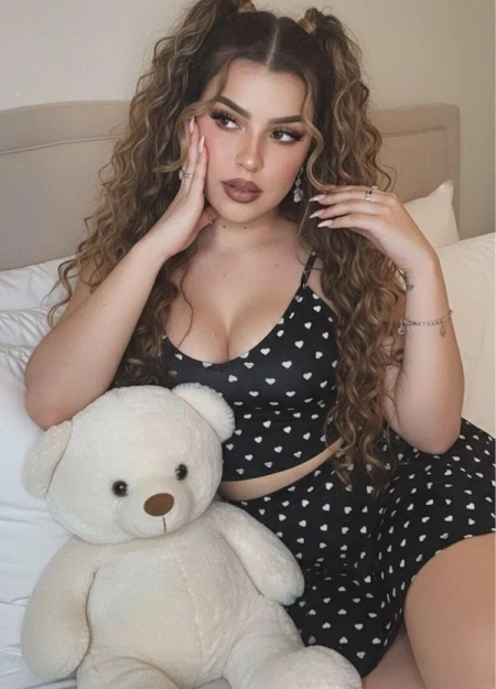 Paulina, Escort en Alicante 670214039