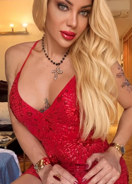 Amanda Lear, Travesti en Madrid 685072699