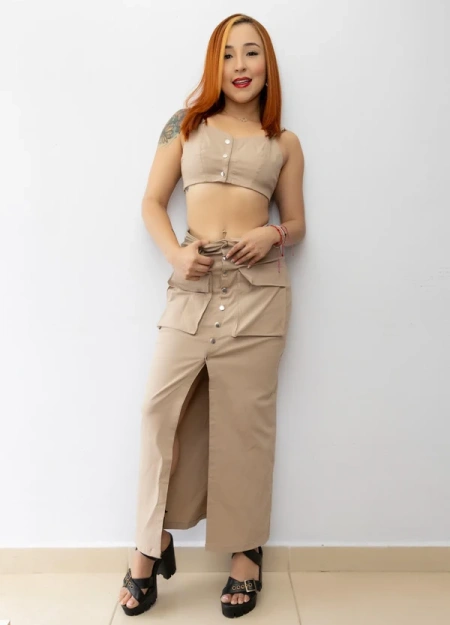 Descubre a Karina, una de las acompañantes grandes-mamas mejor valoradas