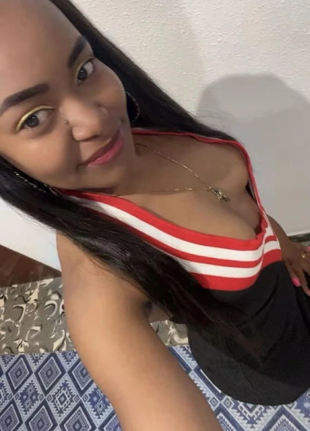 LAURA, Escort en Sevilla 670502467