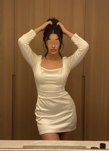 Giorgina, una experiencia única con escorts en Marbella