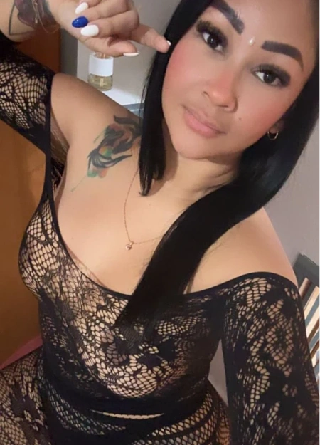 Aleja, una imagen fresca en el catálogo de damas de compañía de Valencia