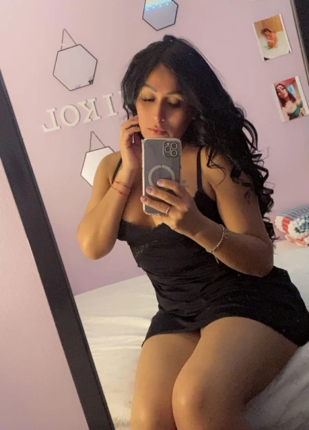 KAMILA FERRER, Travesti en Barcelona 631121856