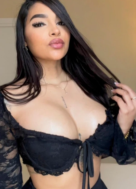 Megan está en el catálogo de escorts independientes en Palma de Mallorca