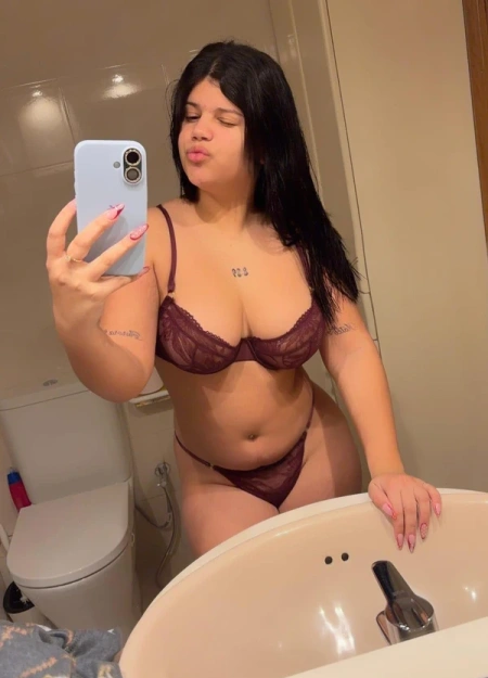 Emily, Escort en Valencia 627545070