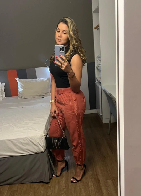 Ester, Escort en Madrid 610830871