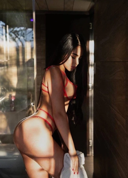 Sharlotte, Escort en Málaga 672643348