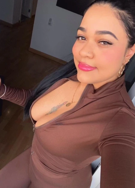 Angelica, Escort en Alicante 613215385