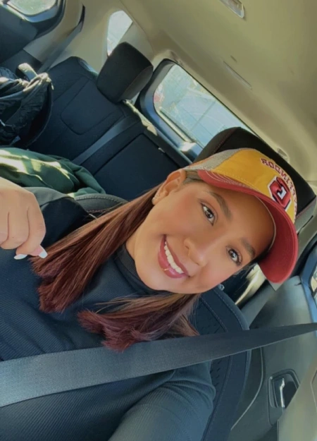 ESTEFY, Escort en Alicante 607549093