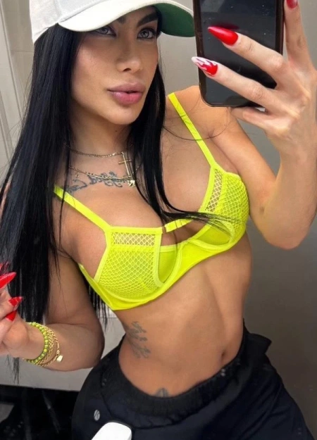 Descubre a Stefany santos, una escort en Madrid de alto nivel