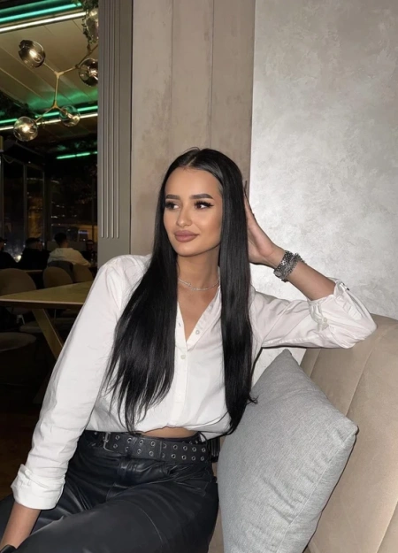 Ariana, Escort en Málaga 611371004