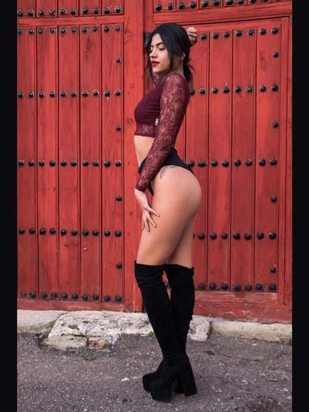 Dara, Escort en Marbella 624994788