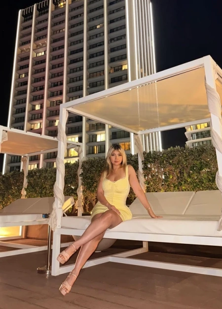 Dulce, Escort en Marbella 613367916