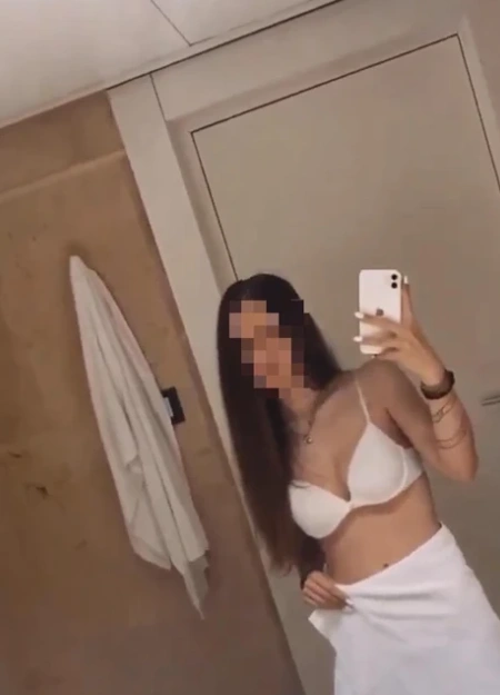 Aitana , perfil premium dentro de las escorts grandes-mamas en Madrid