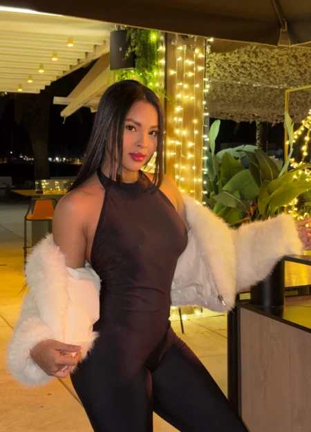 Samanta, una de las mejores opciones de chicas de compañía para hoy