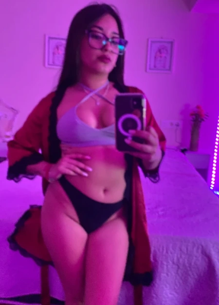 Juliette está en el catálogo de escorts independientes en Zaragoza