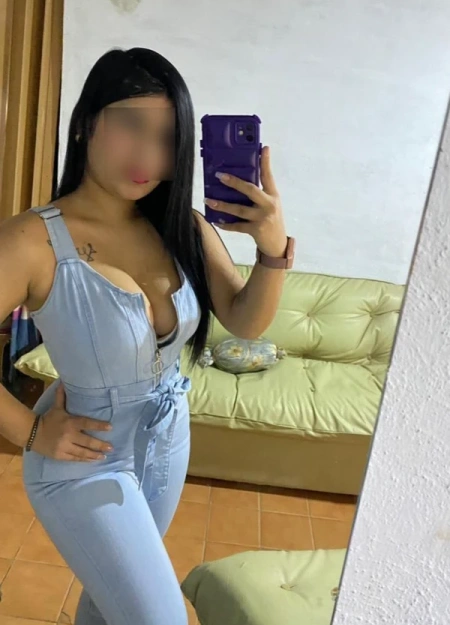 Susy, chica de compañía de lujo con fotos de estudio reales