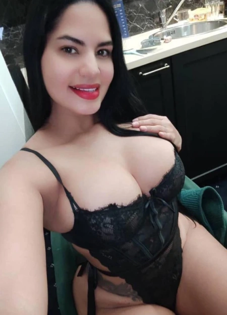 Antonella, una imagen fresca en el catálogo de damas de compañía de Málaga