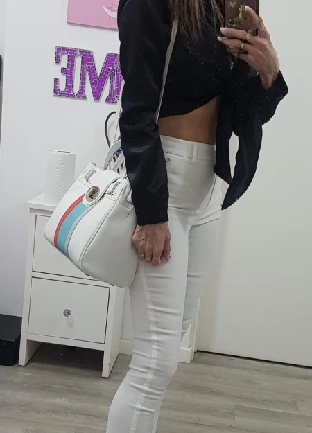 Victoria, perfil premium dentro de las escorts Madura en Palma de Mallorca