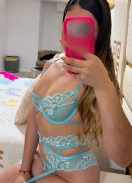 ¿Buscas una escort en Madrid? Kimberly es una gran elección