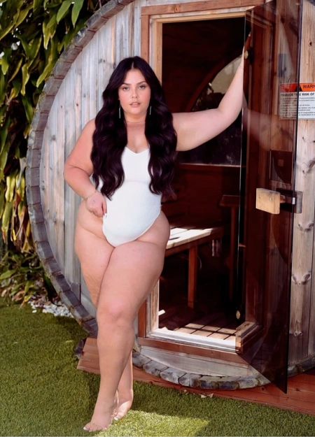 Melissa es una de las acompañantes grandes-mamas en Madrid más solicitadas