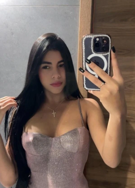 Hilaryn ofrece servicios de compañía profesional con total confianza