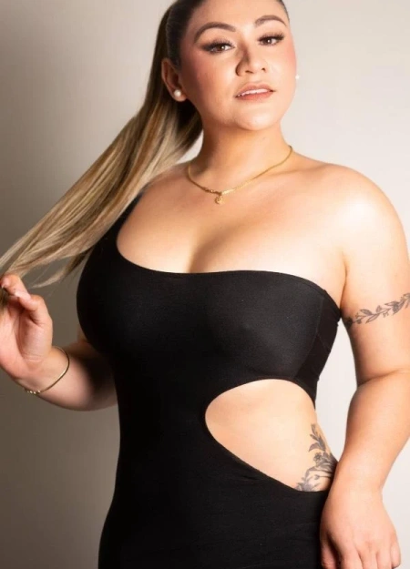 Conoce a Lina, acompañante con servicios verificados