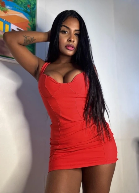 Stephanie, una de las mejores chicas grandes-mamas en Madrid con fotos reales