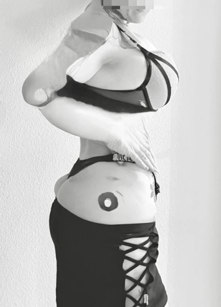 Atenea, una de las mejores chicas grandes-mamas en Madrid con fotos reales